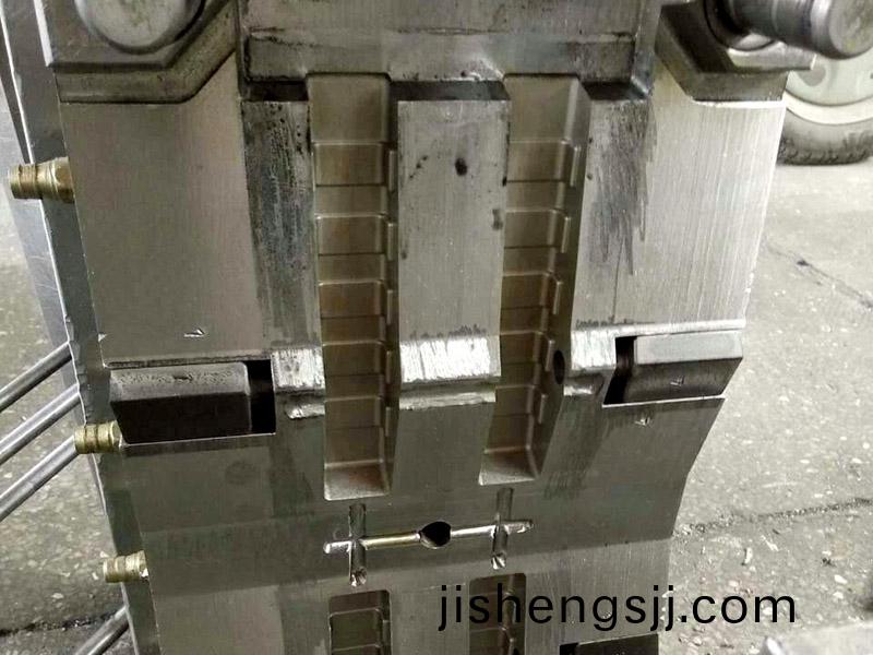 尼(ni)龍塑(su)料(liao)糢具(ju)要(yao)不(bu)要(yao)省糢？